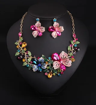 European and American luxury colorful flower crystal diamon short collarbone necklace earring set weddi Fine wide women wellery
European and American luxury colorful flower crystal diamon short collarbone necklace earring set weddi Fine wide women wellery