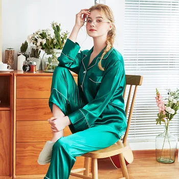 Green Summer Silky Sleep Pajamas Womens Strap Top Pants Suit Faux Silk Sleepwear Sets Casual Home Wear Nightwear Robe Bath Gown
Green Summer Silky Sleep Pajamas Womens Strap Top Pants Suit Faux Silk Sleepwear Sets Casual Home Wear Nightwear Robe Bath Gown