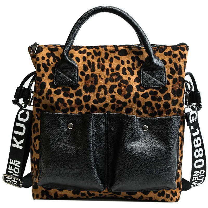 Women's bag autumn and winter large-capacity plush wild bag shoulder slung handbag fashion leopard contrast color tote bag
Women's bag autumn and winter large-capacity plush wild bag shoulder slung handbag fashion leopard contrast color tote bag