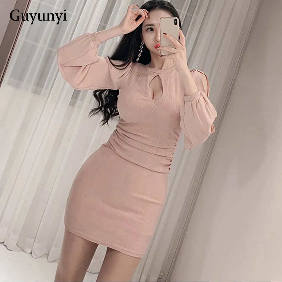 Sexy Club Dress 2019 New Temperament Summer Chiffon Long Sleeve Stand Neck Hollow Out Open Back Slim Fit Pink Party Dress
Sexy Club Dress 2019 New Temperament Summer Chiffon Long Sleeve Stand Neck Hollow Out Open Back Slim Fit Pink Party Dress