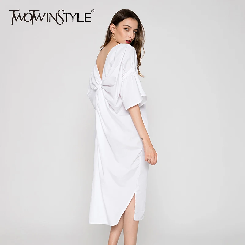 TWOTWINSTYLE Ruched Backless Dress Female V Neck Flare Sleeve Pocket Big Size Midi Dresses 2019 Spring Fashion Casual Clothing
TWOTWINSTYLE Ruched Backless Dress Female V Neck Flare Sleeve Pocket Big Size Midi Dresses 2019 Spring Fashion Casual Clothing