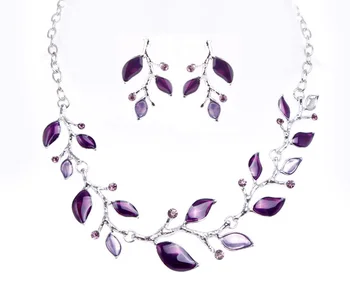 Top Quality Enamel Leaf Jewelry Set Alloy Choker Necklace and Earrings Set Fashion Jewelry set Wholesale A871
Top Quality Enamel Leaf Jewelry Set Alloy Choker Necklace and Earrings Set Fashion Jewelry set Wholesale A871