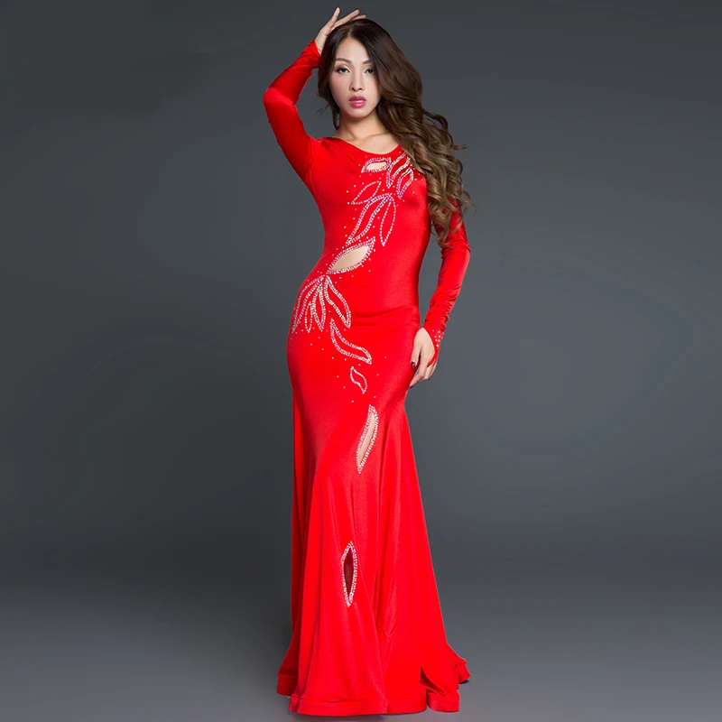 Long-sleeve O-neck Leaf Cutout Rhinestone Long Sexy Belly dance One-piece dress for women/female costume performance wears YC025
Long-sleeve O-neck Leaf Cutout Rhinestone Long Sexy Belly dance One-piece dress for women/female costume performance wears YC025