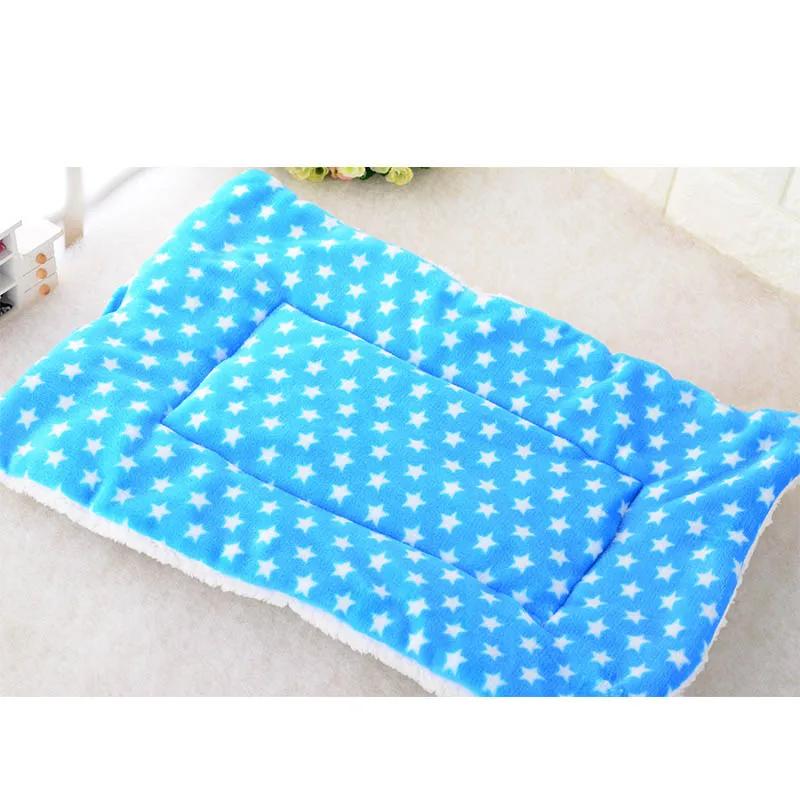 Autumn Winter Pet Dog Sleep Warm Soft Cushion Print Thicken Flannel Cotton Mattress Cats Dogs Mat Puppy Blanket Bed Pad
Autumn Winter Pet Dog Sleep Warm Soft Cushion Print Thicken Flannel Cotton Mattress Cats Dogs Mat Puppy Blanket Bed Pad