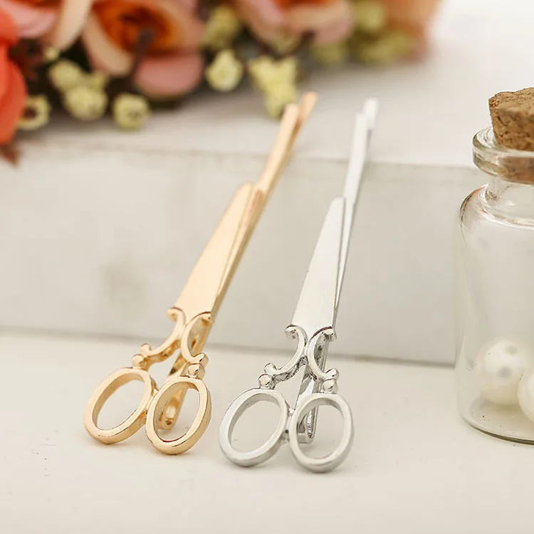 F26 minimalist Japanese and Korean word clip creative personality cute adorable small scissors lady hairpin wholesale
F26 minimalist Japanese and Korean word clip creative personality cute adorable small scissors lady hairpin wholesale