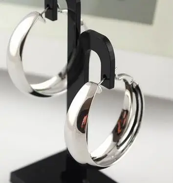 OMH wholesale 6pair off 36% = $0.5/pair Gold Europe and America Fashion Big Circle Dangle Earrings For Women EH249
OMH wholesale 6pair off 36% = $0.5/pair Gold Europe and America Fashion Big Circle Dangle Earrings For Women EH249