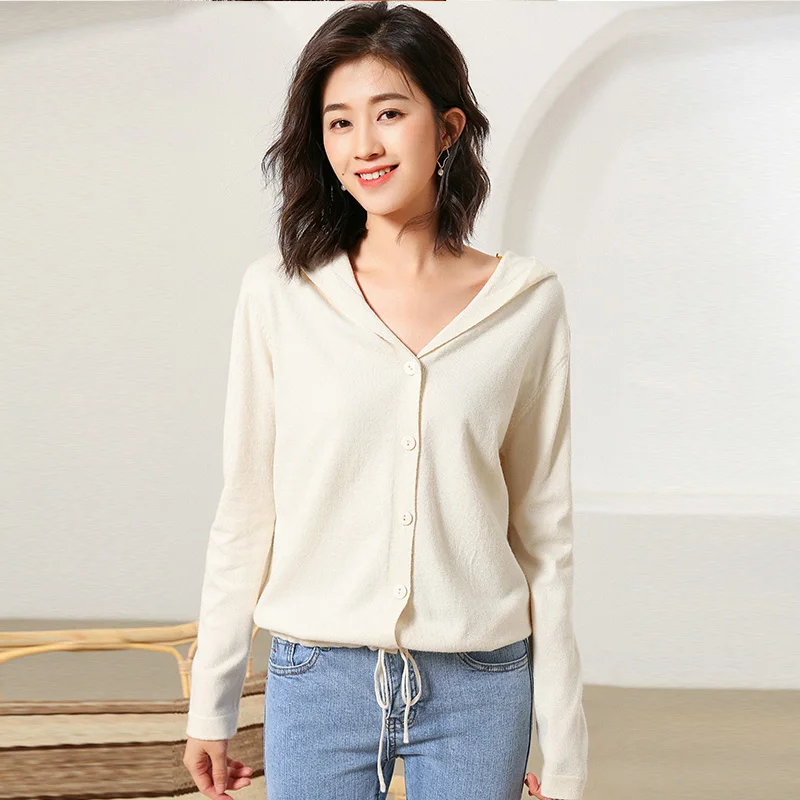 BELIARST 2019 Spring and Autumn New Women's V-neck Sweater Casual Loose Knit Bottoming Sweater Large Size Genuine
BELIARST 2019 Spring and Autumn New Women's V-neck Sweater Casual Loose Knit Bottoming Sweater Large Size Genuine