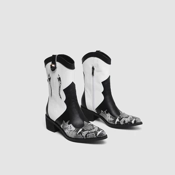 Women's Boots Ankle Boots Women Genuine Leather Autumn Winter Botas Platform Short Booties Female Rivets Studded Martin Boot 37
Women's Boots Ankle Boots Women Genuine Leather Autumn Winter Botas Platform Short Booties Female Rivets Studded Martin Boot 37