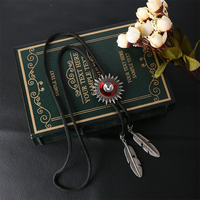 New Fashion Red & Gray Rhinestone Bolo Ties for Men Cowboy Style Shoestring Necktie Vintage Jewelry Women Bolo Necklace Neckwear
New Fashion Red & Gray Rhinestone Bolo Ties for Men Cowboy Style Shoestring Necktie Vintage Jewelry Women Bolo Necklace Neckwear