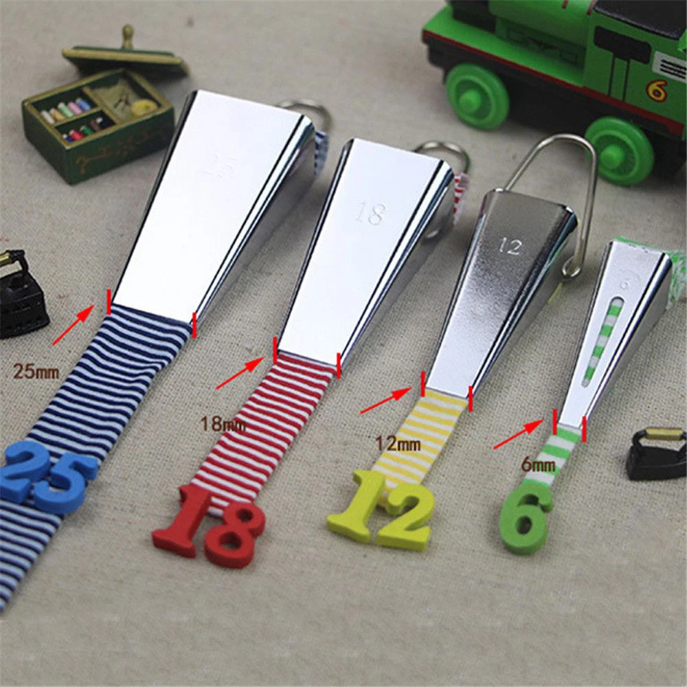 4pcs New Hot 6/12/18/25mm Bias Tape Maker Awl Binder Patchwork Foot Kit Set for Sewing Quilting DIY Craft Tool Sewing supplies
4pcs New Hot 6/12/18/25mm Bias Tape Maker Awl Binder Patchwork Foot Kit Set for Sewing Quilting DIY Craft Tool Sewing supplies