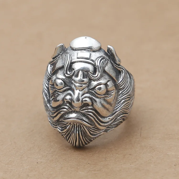 Wholesale fashion jewelry silver S925 silver retro Kui wide Mens personality their ring finger
Wholesale fashion jewelry silver S925 silver retro Kui wide Mens personality their ring finger