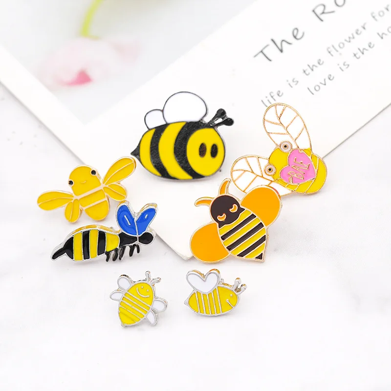 Creative Cartoon Bee Brooch Enamel Insect Metal Pins Brooches for Women Men Fashion Jewelry Badge Denim Jackets Pin Accessories
Creative Cartoon Bee Brooch Enamel Insect Metal Pins Brooches for Women Men Fashion Jewelry Badge Denim Jackets Pin Accessories