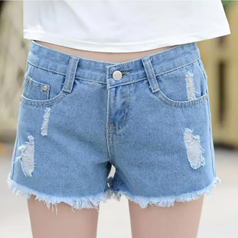 Casual floral women pants jean short
Casual floral women pants jean short