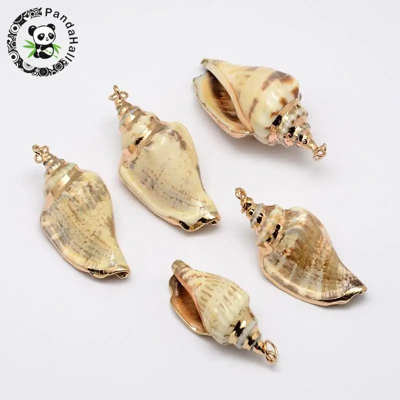 Golden Electroplated Conch Shell Pendants, Mixed Color, 26~52x13~23x15~17mm, Hole: 2mm
Golden Electroplated Conch Shell Pendants, Mixed Color, 26~52x13~23x15~17mm, Hole: 2mm