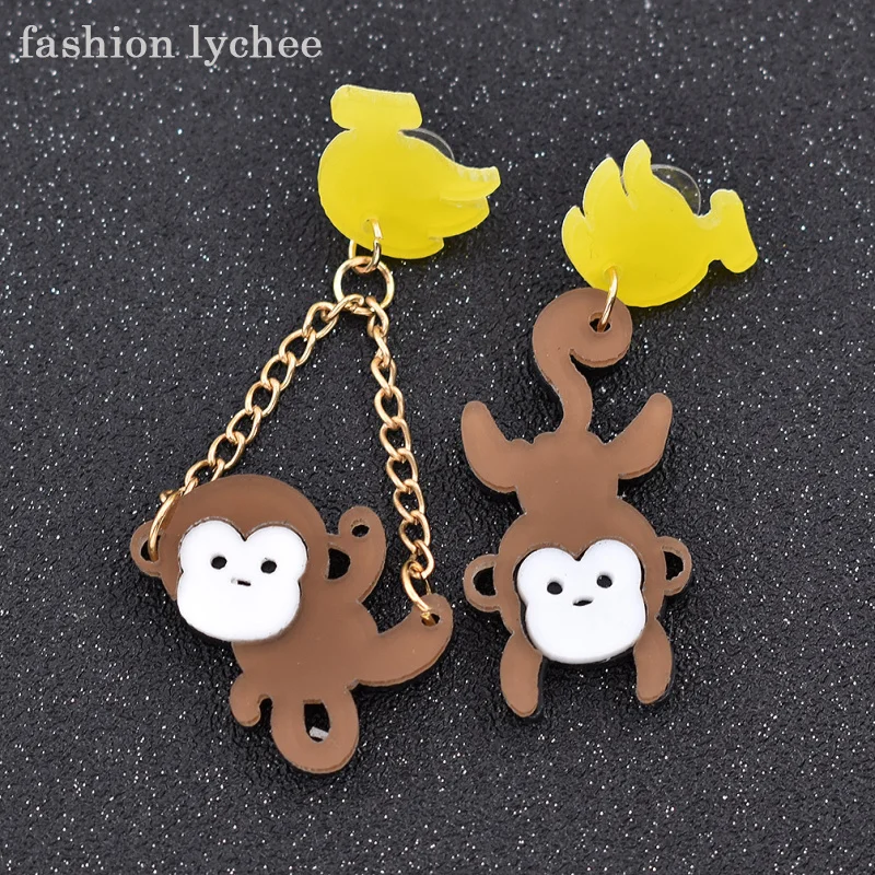fashion lychee Cute Asymmetric Cartoon Monkey Banana Drop Earrings Night Club Hip Hop Women Girls Fashion Jewelry
fashion lychee Cute Asymmetric Cartoon Monkey Banana Drop Earrings Night Club Hip Hop Women Girls Fashion Jewelry