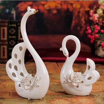 Ceramic ornaments wedding gift creative living room decoration hollow swan home decorations craft decoration gifts
Ceramic ornaments wedding gift creative living room decoration hollow swan home decorations craft decoration gifts