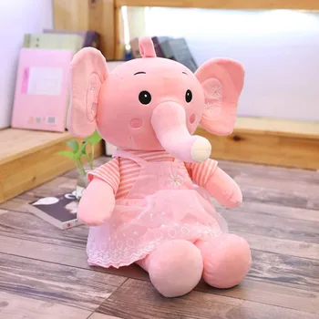 Cute elephant-hugging plush toys like sleeping pillows on a soft bed to comfort doll girls
Cute elephant-hugging plush toys like sleeping pillows on a soft bed to comfort doll girls