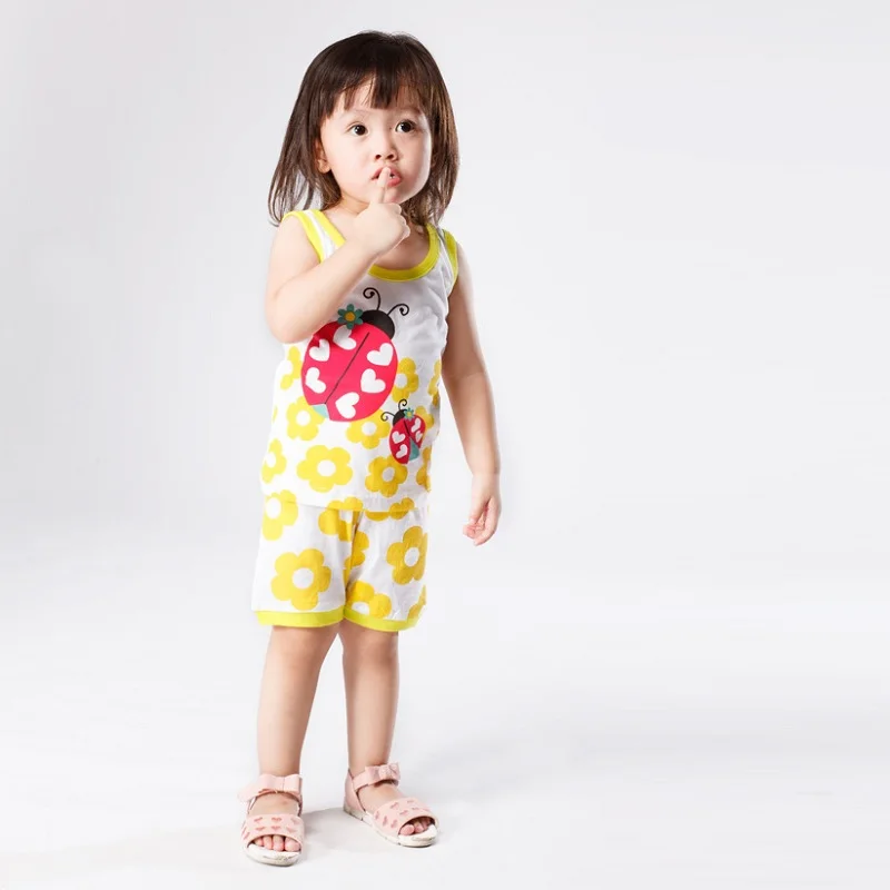 Summer Children's clothing sets Fashion cartoon printing Baby girl pajamas suit sets cotton shirts+casual shorts
Summer Children's clothing sets Fashion cartoon printing Baby girl pajamas suit sets cotton shirts+casual shorts