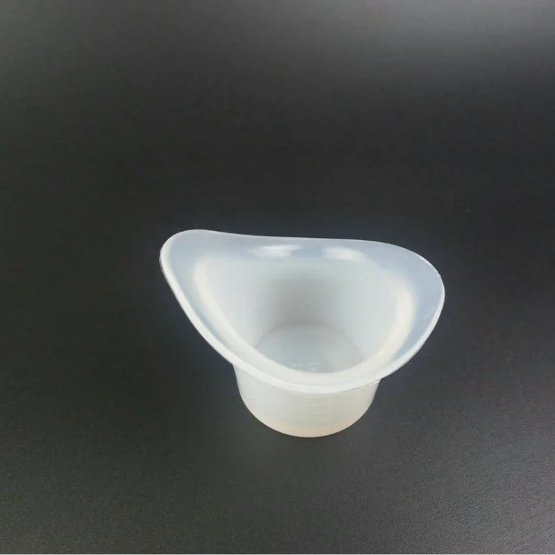Medical Washing Soft Plastic Cup Wash Cup with Ophthalmic Eyewash Eyewash Cup 8ml Eye Care Solution Washing Cup
Medical Washing Soft Plastic Cup Wash Cup with Ophthalmic Eyewash Eyewash Cup 8ml Eye Care Solution Washing Cup