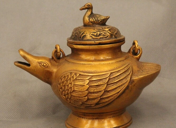 wholesale factory 6" Makred Chinese Dynasty Bronze Duck Handle Wine Tea Pot Flagon Statue
wholesale factory 6" Makred Chinese Dynasty Bronze Duck Handle Wine Tea Pot Flagon Statue