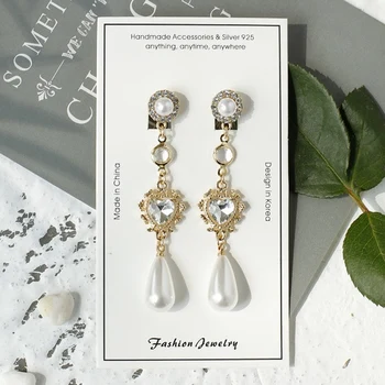 2019 Korean Trendy Baroque Style Clip on Earrings No Hole with Big Pearl Silver Vintage Love Heart Crystal Charm Earrings
2019 Korean Trendy Baroque Style Clip on Earrings No Hole with Big Pearl Silver Vintage Love Heart Crystal Charm Earrings