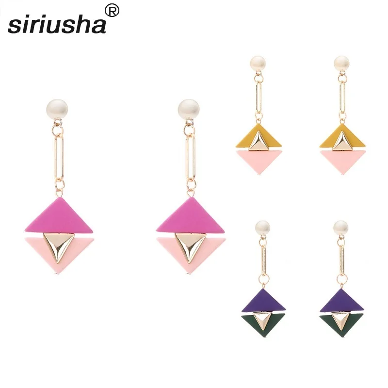 Triangle Colored Rubber Paint Resin Earrings Summer Pendant Earrings Popular Earrings Small Jewelry Wholesale S141
Triangle Colored Rubber Paint Resin Earrings Summer Pendant Earrings Popular Earrings Small Jewelry Wholesale S141