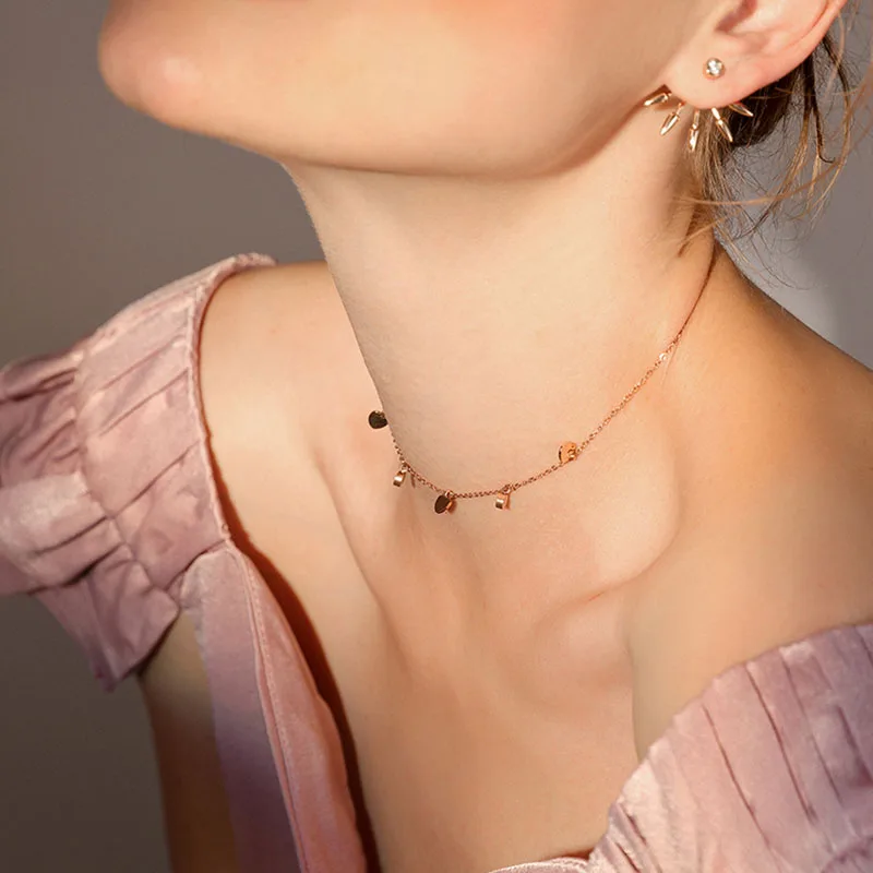 ZEGL girlfriends necklace female short clavicle chain love Korea plated rose gold net red necklace neck jewelry
ZEGL girlfriends necklace female short clavicle chain love Korea plated rose gold net red necklace neck jewelry