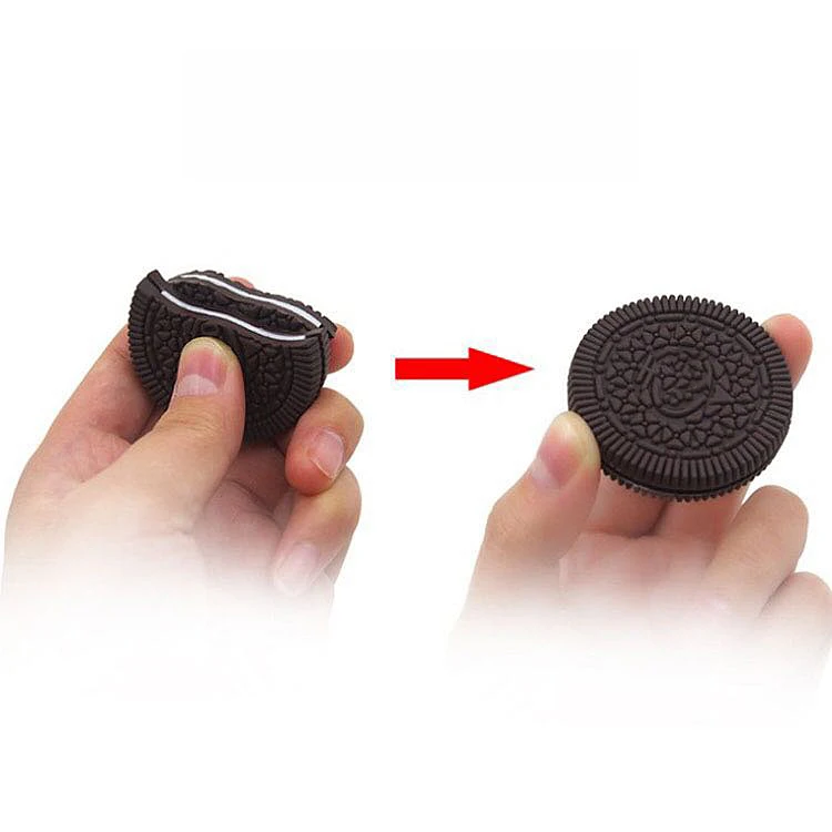 NEW Close-Up Magic Street Trick Biscuit Bitten And Restored Gimmick Cookie Toy,Cute Magic Tricks for Kids 1 Pc
NEW Close-Up Magic Street Trick Biscuit Bitten And Restored Gimmick Cookie Toy,Cute Magic Tricks for Kids 1 Pc