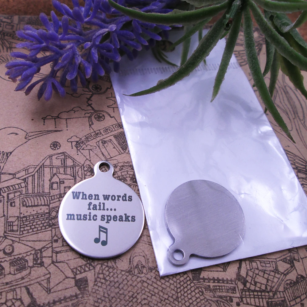 20pcs--"When words fail, music speaks"stainless steel charms 5 styles for choosing DIY Charms for necklace bracelets
20pcs--"When words fail, music speaks"stainless steel charms 5 styles for choosing DIY Charms for necklace bracelets