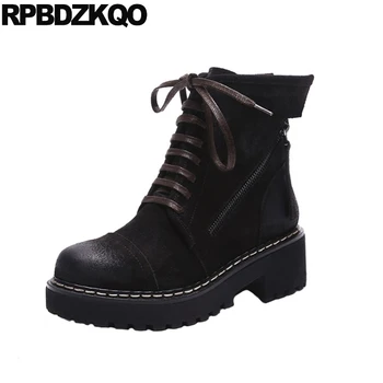 Women Ankle Boots 2018 Round Toe Black Winter Platform Lace Up Genuine Leather Suede Vintage Chunky Combat Zipper Military Shoes
Women Ankle Boots 2018 Round Toe Black Winter Platform Lace Up Genuine Leather Suede Vintage Chunky Combat Zipper Military Shoes