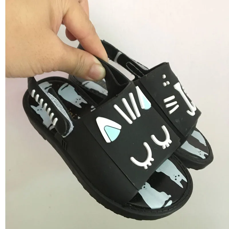 New Kids sandals mini shoes PVC soft cartoon style beach shoes children girls boys Cat kitty
New Kids sandals mini shoes PVC soft cartoon style beach shoes children girls boys Cat kitty