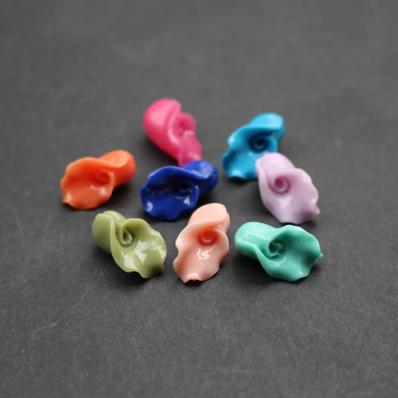 (20 pieces/lot) Carved Calla Beads Coral beads 7mm*14mm Mix color for Jewelry making
(20 pieces/lot) Carved Calla Beads Coral beads 7mm*14mm Mix color for Jewelry making
