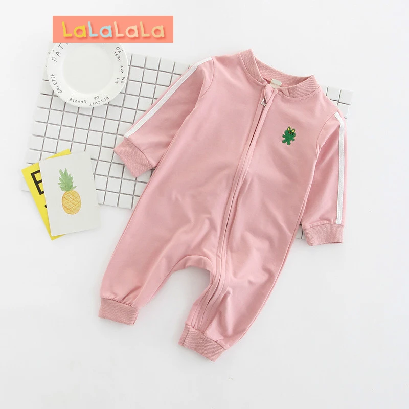 Baby Bodysuits 2018 autumn Baby clothing boys&girls baby cartoon embroidery zipper Jumpsuit cotton long sleeve newborn Bodysuits
Baby Bodysuits 2018 autumn Baby clothing boys&girls baby cartoon embroidery zipper Jumpsuit cotton long sleeve newborn Bodysuits
