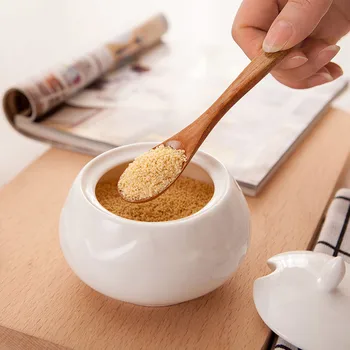 Creative kitchen single seasoning jar household white condiment bottle ceramic seasoning jar salt spice box wx9051628
Creative kitchen single seasoning jar household white condiment bottle ceramic seasoning jar salt spice box wx9051628