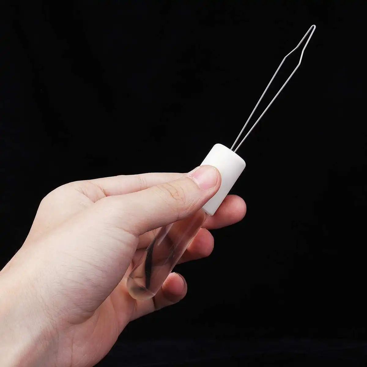 Portable Grip Button Hook Helper Shirt Collar Buttoner Jean Buttoner Light Weight Built-up Dressing Aid for Arthritis Hand Tool
Portable Grip Button Hook Helper Shirt Collar Buttoner Jean Buttoner Light Weight Built-up Dressing Aid for Arthritis Hand Tool