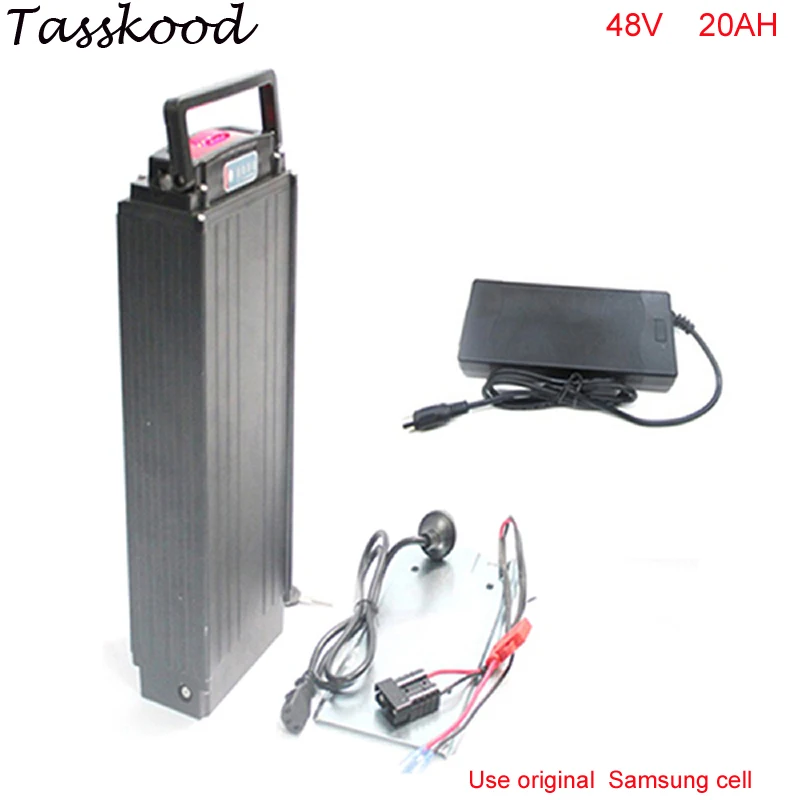 Rear rack 48v 1000w bafang lithium battery 48v 20ah ebike battery with charger+ Power lights and Tail lights For Samsung cell
Rear rack 48v 1000w bafang lithium battery 48v 20ah ebike battery with charger+ Power lights and Tail lights For Samsung cell