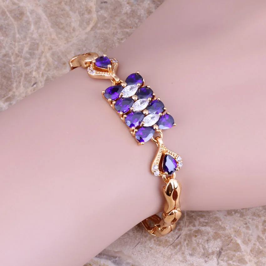 Valuable White CZ Purple Cubic Zirconia Yellow Plated Length 18cm = 7 inch Link Chain Bracelet C0018
Valuable White CZ Purple Cubic Zirconia Yellow Plated Length 18cm = 7 inch Link Chain Bracelet C0018