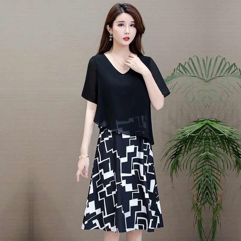 Ladies Dresses Summer 2019 Plus Size Xl 5Xl Fake Two Pieces Dress Midi Elegant Middle Aged Casual Dresses For Women 2019 DD2161
Ladies Dresses Summer 2019 Plus Size Xl 5Xl Fake Two Pieces Dress Midi Elegant Middle Aged Casual Dresses For Women 2019 DD2161