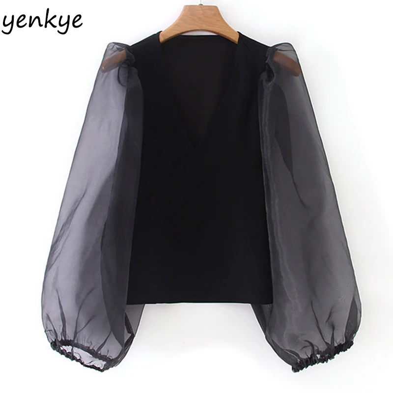 Fashion 2019 Women Patchwork Sexy Semi-sheer Lantern Sleeve Crop Top Modern Lady V Neck Flowy Black Summer Tops Brand Blusas
Fashion 2019 Women Patchwork Sexy Semi-sheer Lantern Sleeve Crop Top Modern Lady V Neck Flowy Black Summer Tops Brand Blusas