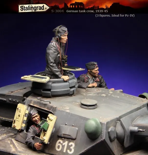 Предзаказ товаров-SL 3004 1/35 мировая война II немецкая танковая команда 3 |