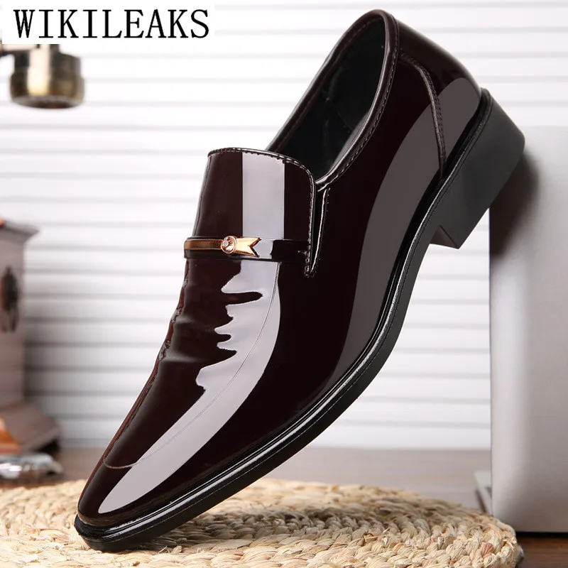 2019 luxury brand formal shoes men classics dress shoes men oxford shoes for men patent leather loafers sapato social masculino
2019 luxury brand formal shoes men classics dress shoes men oxford shoes for men patent leather loafers sapato social masculino