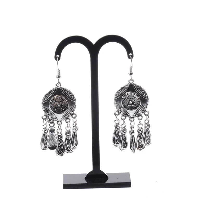 TopHanqi Sliver Color Bohemia Ethnic Indian Jhumka Long Drop Tassel Earrings Jewelry Statement Vintage Dangle Earrings For Women
TopHanqi Sliver Color Bohemia Ethnic Indian Jhumka Long Drop Tassel Earrings Jewelry Statement Vintage Dangle Earrings For Women