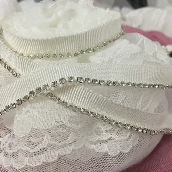 5yards/lot 1cm Width Black And White Beaded Embroidered Lace Trim Ribbon Fabric Handmade DIY Costume Dress Sewing Supplies Craft
5yards/lot 1cm Width Black And White Beaded Embroidered Lace Trim Ribbon Fabric Handmade DIY Costume Dress Sewing Supplies Craft