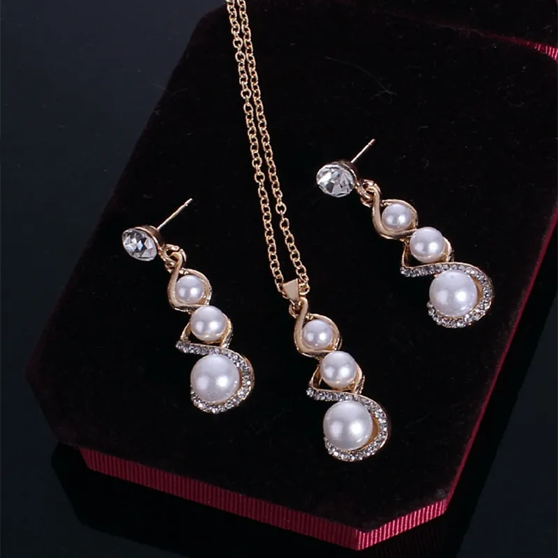 Elegant Simulated Pearl Wedding Jewelry Sets for Women Bridal Crystal Gold Color Gourd Shape Earrings Necklaces Fine Party Gifts
Elegant Simulated Pearl Wedding Jewelry Sets for Women Bridal Crystal Gold Color Gourd Shape Earrings Necklaces Fine Party Gifts
