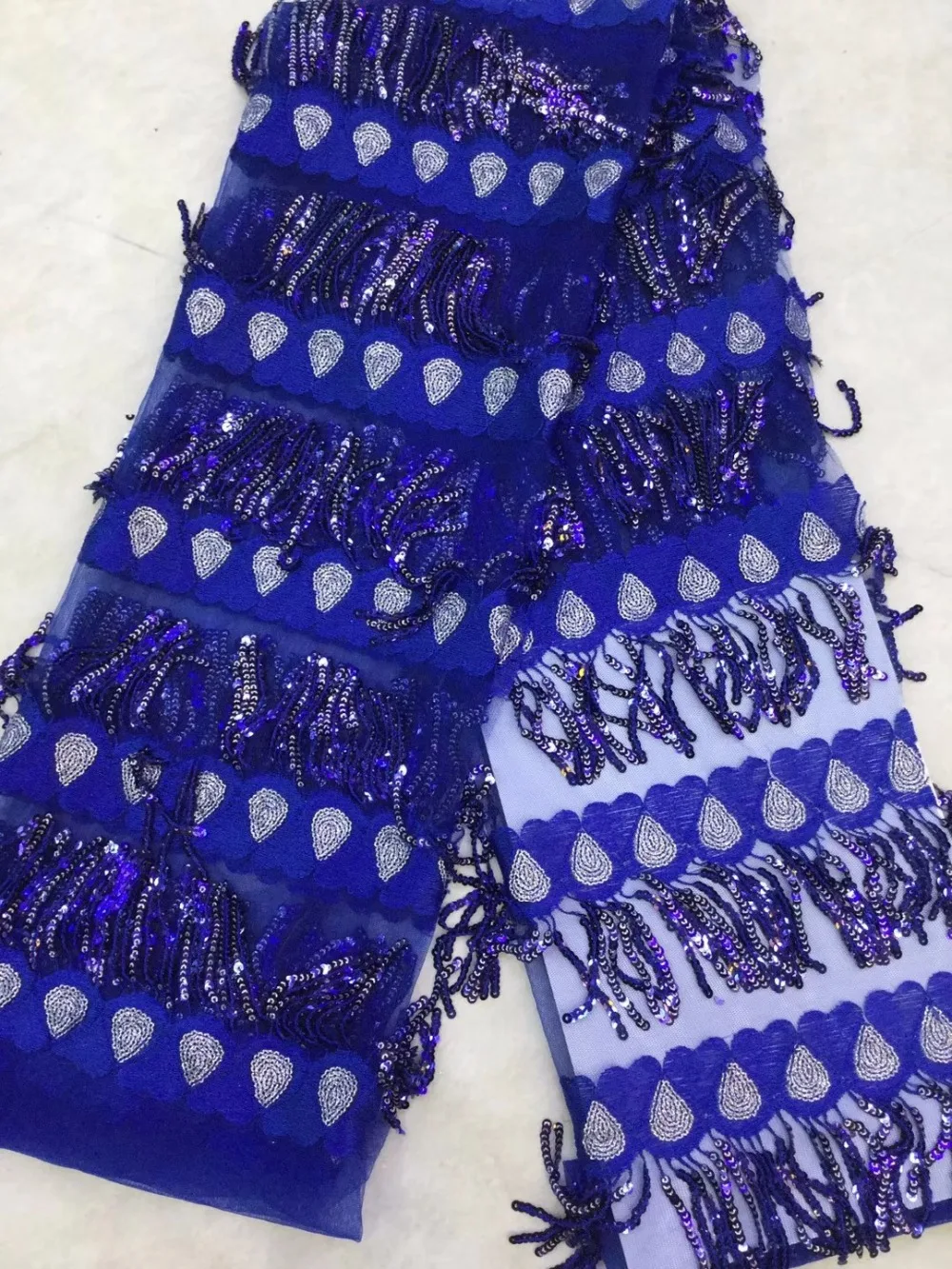 New Design African Lace Fabric French Sequins Net Lace African Sequin Lace Fabric For 2018 French Sequins Fabric
New Design African Lace Fabric French Sequins Net Lace African Sequin Lace Fabric For 2018 French Sequins Fabric