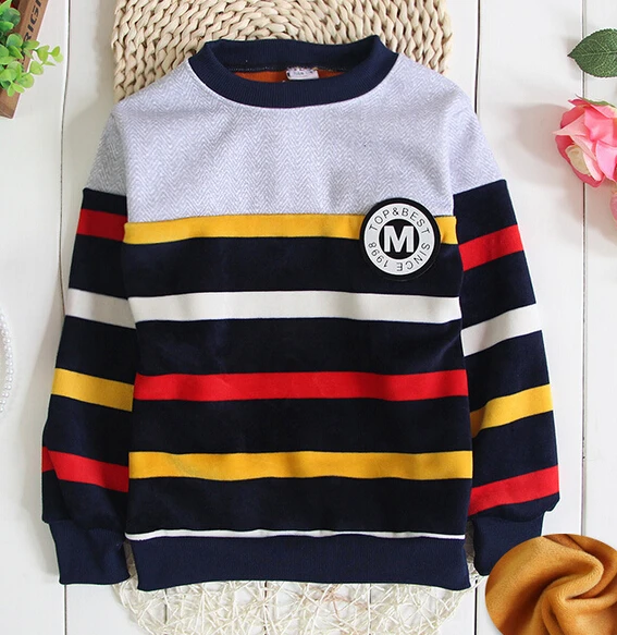 (1piece /lot) cotton 2016 winter Warm Sweater (90-150cm)1-9year old baby boy sport Sweaters
(1piece /lot) cotton 2016 winter Warm Sweater (90-150cm)1-9year old baby boy sport Sweaters