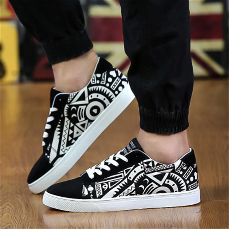 2018 Spring New Breathable Canvas Shoes Men Casual Shoes tenis masculino adulto Male lace-up Fashion flats
2018 Spring New Breathable Canvas Shoes Men Casual Shoes tenis masculino adulto Male lace-up Fashion flats