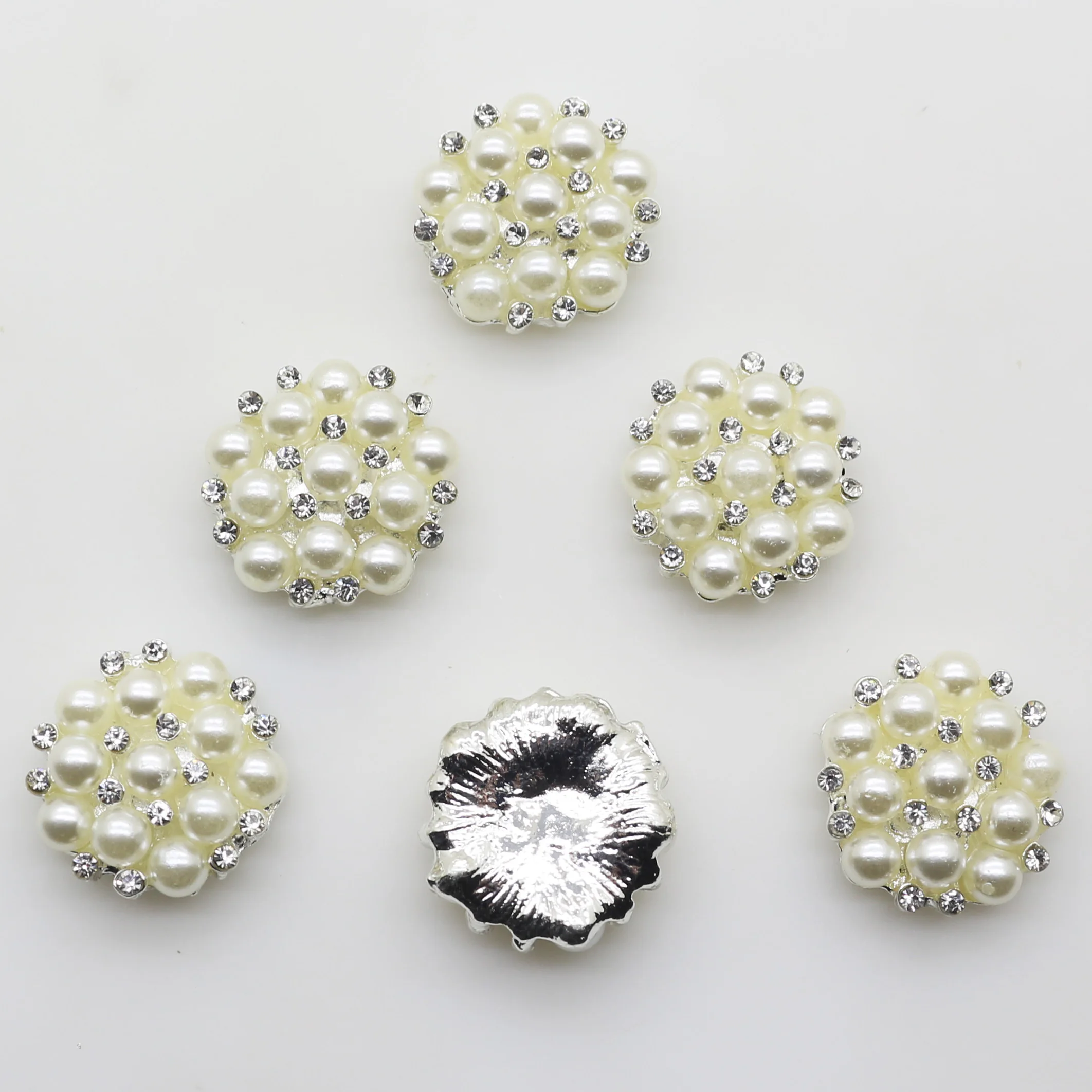 10pcs/lotNon-porous alloy Fashion Round DIY pearl Accessories Holiday Decoration Diameter Supplies Wholesale
10pcs/lotNon-porous alloy Fashion Round DIY pearl Accessories Holiday Decoration Diameter Supplies Wholesale