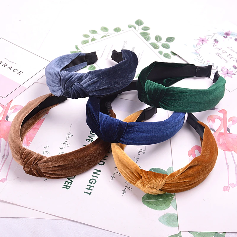 2018 New Fashion Women Headband Twist Velvet Hair Band Ladies Girls Vintage Knotted Hairband Hair Accessories
2018 New Fashion Women Headband Twist Velvet Hair Band Ladies Girls Vintage Knotted Hairband Hair Accessories