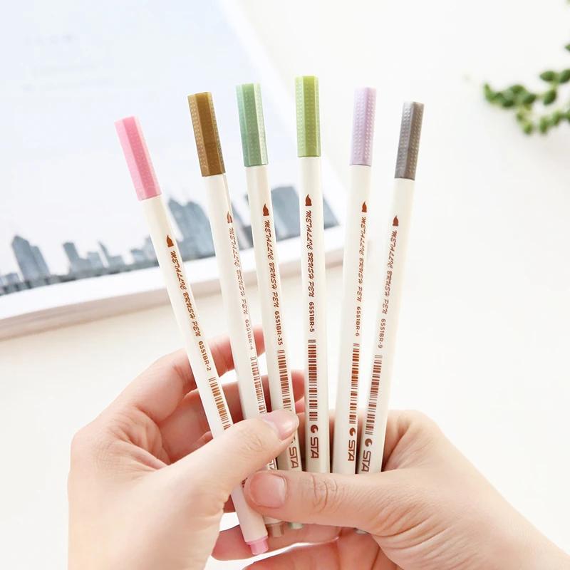 1pcs STA Metallic Pearl Color Soft Brush Pen copic markers Pen Decorative Graffiti Album Pen Drawing Student office supplies
1pcs STA Metallic Pearl Color Soft Brush Pen copic markers Pen Decorative Graffiti Album Pen Drawing Student office supplies
